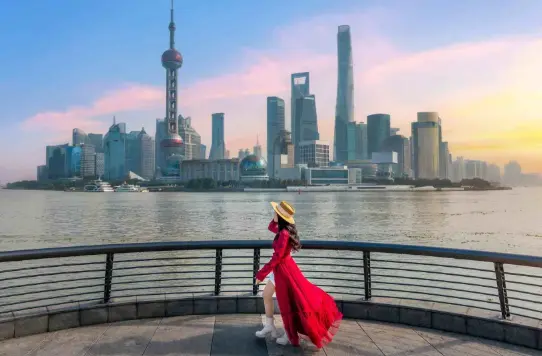 上海迪士尼烟花观赏位：情侣约会离场与避雷路线，别问我怎么知道的😭