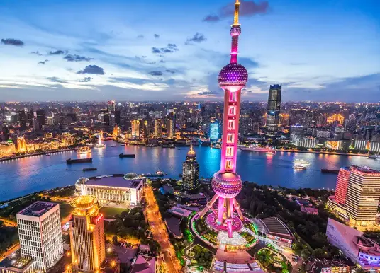 上海景点打卡攻略-夜生活推荐-美食资讯：这才是魔都夜晚的正确打开方式！🌃